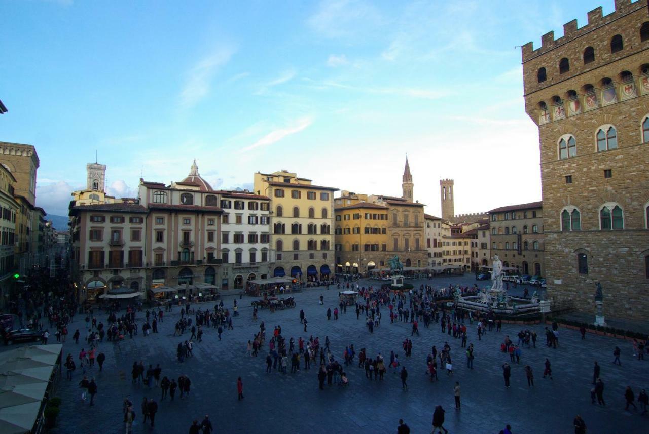 Piazza Signoria 1, Apartment Florence Exterior photo